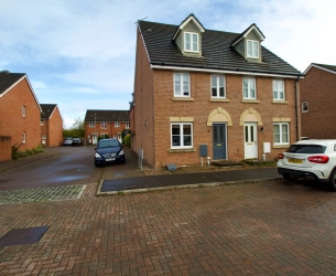 Delyth Thompson - Radyr